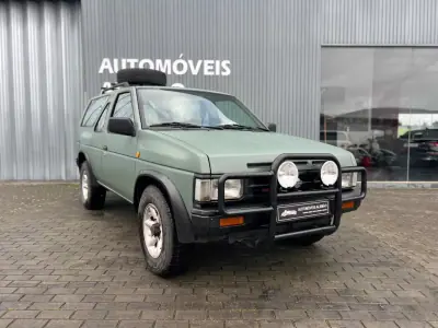 Nissan Terrano 1990 - 7500 EUR, 356940 km - AUTO.MOTO.pt - 356940km - foto 3 de 15