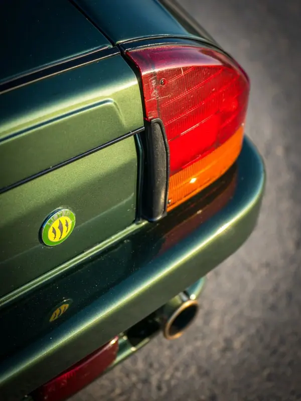 Jaguar XJ S HE 5.3 V12 HE 1989 Gasolina — 172 000 km · Porto Jaguar XJ S HE 5.3 V12 HE 1989 Gasolina