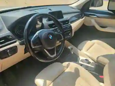 BMW X1 2016 - 15000 EUR, 220000 km - AUTO.MOTO.pt - 220000km - foto 12 de 15