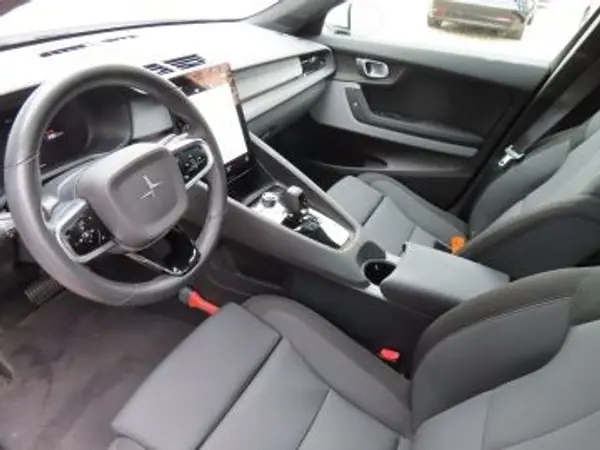 Polestar 2 2020 - 24000 EUR, 145235 km - AUTO.MOTO.pt - 145235km - foto 7 de 11