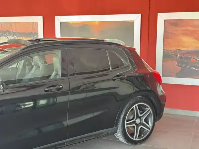 Mercedes-Benz GLA 220 2015 - 22990 EUR, 134923 km - AUTO.MOTO.pt - 134923km - foto 3 de 22