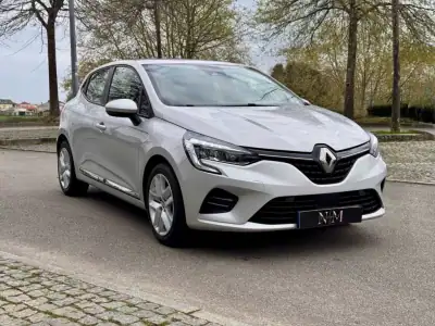 Renault Clio 2019 - 13500 EUR, 80000 km - AUTO.MOTO.pt - 80000km - foto 8 de 22