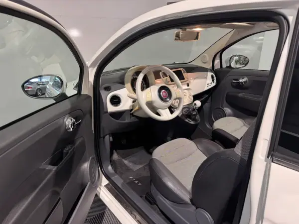 Fiat 500C 2013 - 9750 EUR, 119000 km - AUTO.MOTO.pt - 119000km - foto 18 de 39