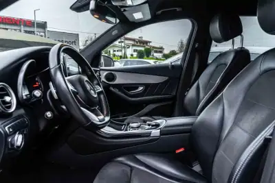 Mercedes-Benz GLC 250 2018 - 33900 EUR, 186200 km - AUTO.MOTO.pt - 186200km - foto 18 de 19