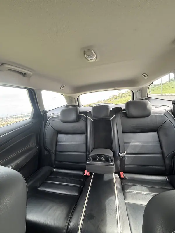 Ford Mondeo 2014 - 5900 EUR, 195600 km - AUTO.MOTO.pt - 195600km - foto 14 de 14