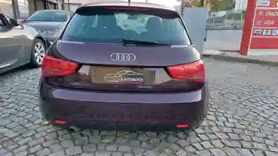 Audi A1 Sportback 2013 - 8500 EUR, 209000 km - AUTO.MOTO.pt - 209000km - foto 8 de 15