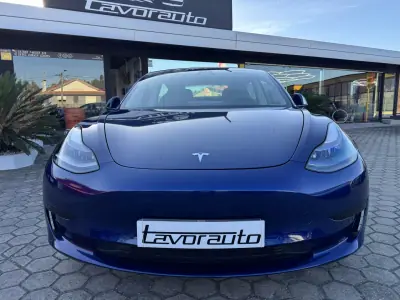 Tesla Model 3 2021 — foto 3 de 33