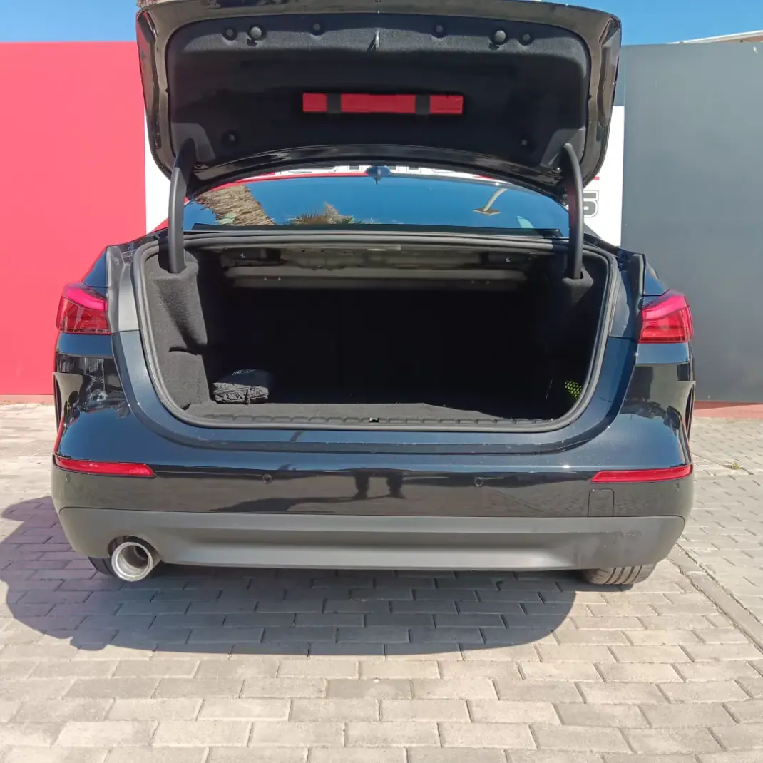 BMW 216 Gran Coupé 2022 - 23500 EUR, 90580 km - 90580km - foto 12 de 28