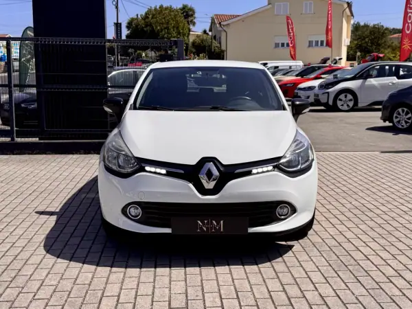 Renault Clio 2015 - 9500 EUR, 130000 km - 130000km - foto 3 de 18