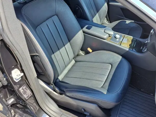 Mercedes-Benz CLS 350 2014 - 29000 EUR, 237000 km - AUTO.MOTO.pt - 237000km - foto 22 de 50