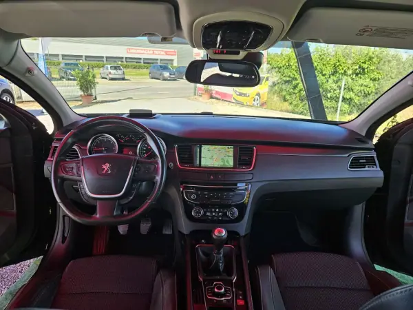 Peugeot 508 2014 - 12900 EUR, 160500 km - AUTO.MOTO.pt - 160500km - foto 24 de 34