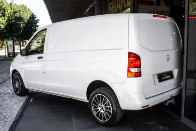 Mercedes-Benz Vito 2015 - 14900 EUR, 153540 km - 153540km - foto 3 de 25