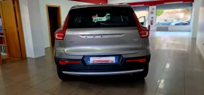 Volvo XC 40 2021 - 23450 EUR, 102307 km - 102307km - foto 46 de 60