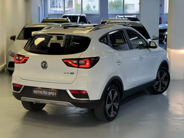 MG ZS 2020 - 17990 EUR, 40000 km - AUTO.MOTO.pt - 40000km - foto 3 de 60