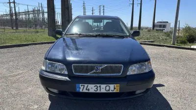 Volvo S40 2000 - 3750 EUR, 400000 km - AUTO.MOTO.pt - 400000km - foto 2 de 13