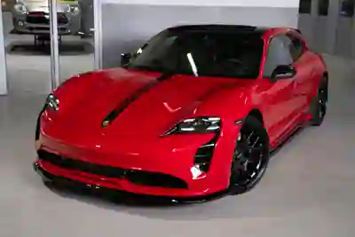 Porsche Taycan Sport Turismo 2023