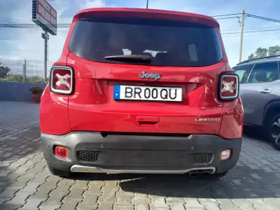 Jeep Renegade 2019 - 15900 EUR, 95000 km - AUTO.MOTO.pt - 95000km - foto 8 de 18
