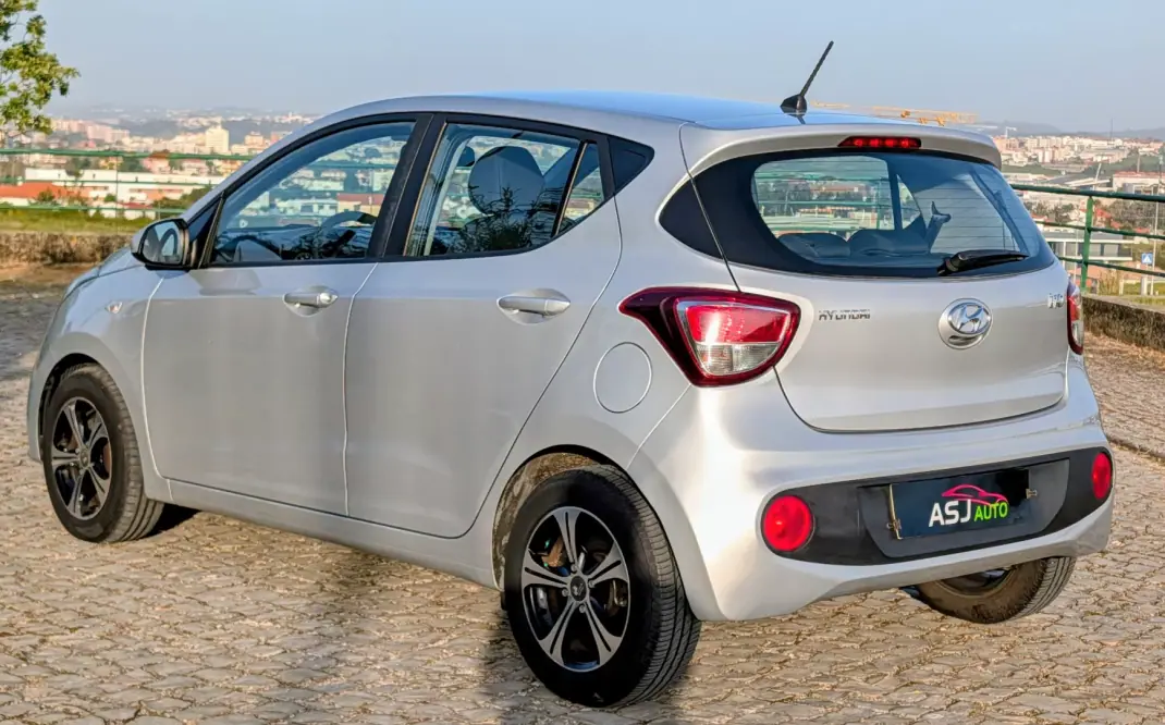 Hyundai i10 2017 - 8750 EUR, 101036 km - AUTO.MOTO.pt - 101036km - foto 7 de 21