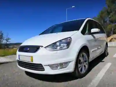 Ford Galaxy 2011 - 12000 EUR, 250000 km - AUTO.MOTO.pt - 250000km - foto 1 de 10