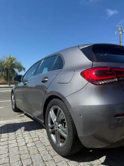 Mercedes-Benz A 180 2018 - 23990 EUR, 100350 km - AUTO.MOTO.pt - 100350km - foto 5 de 31