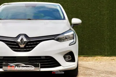 Renault Clio 2020 - 13700 EUR, 97000 km - AUTO.MOTO.pt - 97000km - foto 29 de 37