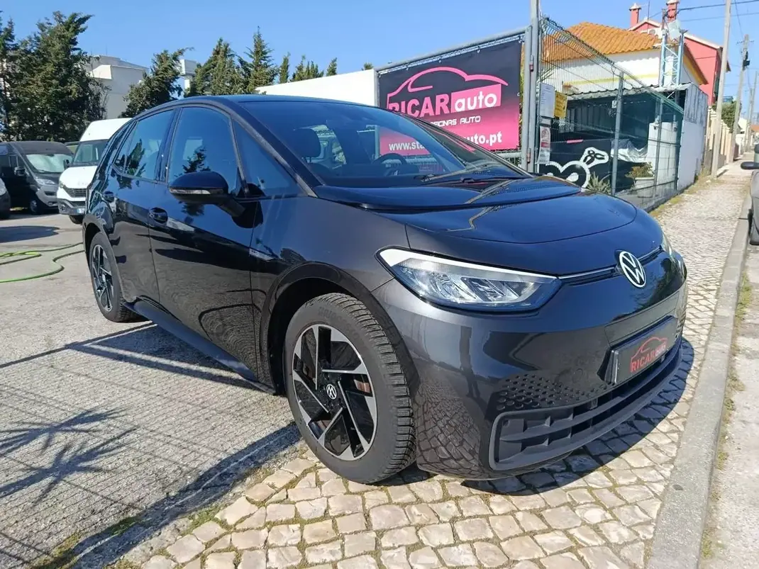 Volkswagen ID.3 2021 - 20900 EUR, 50690 km - AUTO.MOTO.pt - 50690km - foto 3 de 24