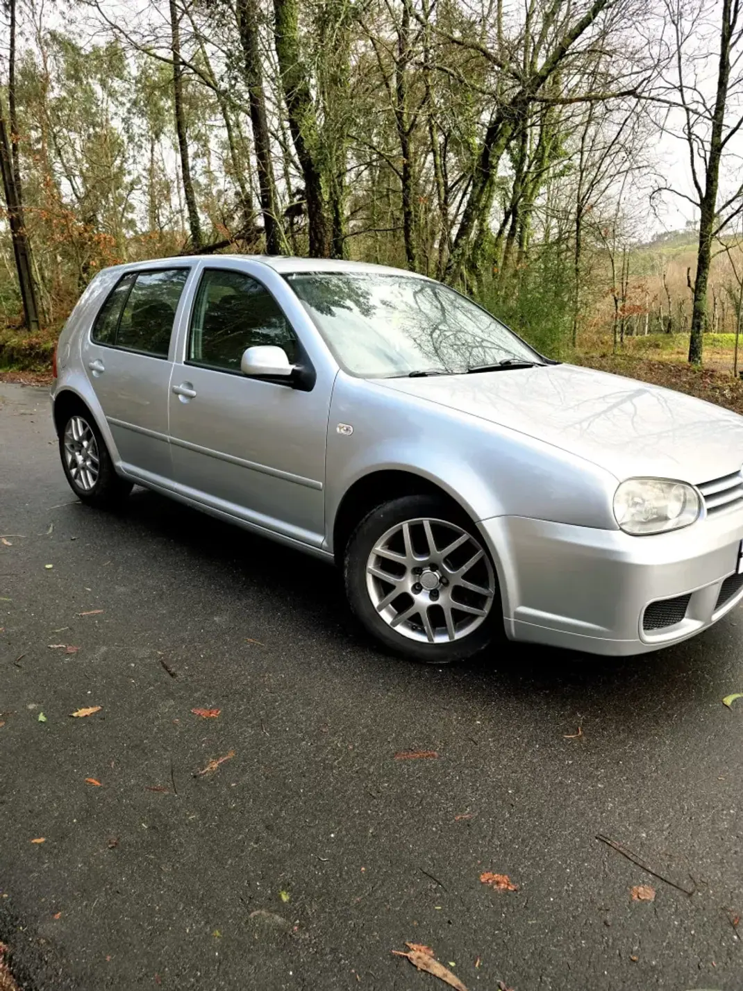 Volkswagen Golf 2001 - 4990 EUR, 358400 km - AUTO.MOTO.pt - 358400km - foto 5 de 23