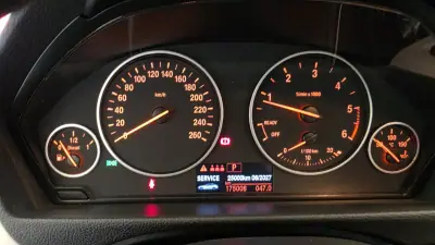 BMW 418 Gran Coupé 2019 - 20900 EUR, 175008 km - AUTO.MOTO.pt - 175008km - foto 40 de 50