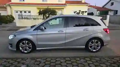 Mercedes-Benz B 180 2018 - 18900 EUR, 96000 km - foto 3 de 11