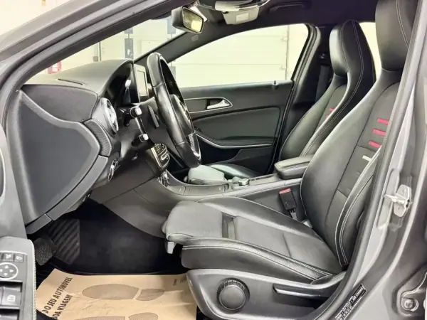 Mercedes-Benz A 180 2016 - 14950 EUR, 142000 km - AUTO.MOTO.pt - 142000km - foto 20 de 54