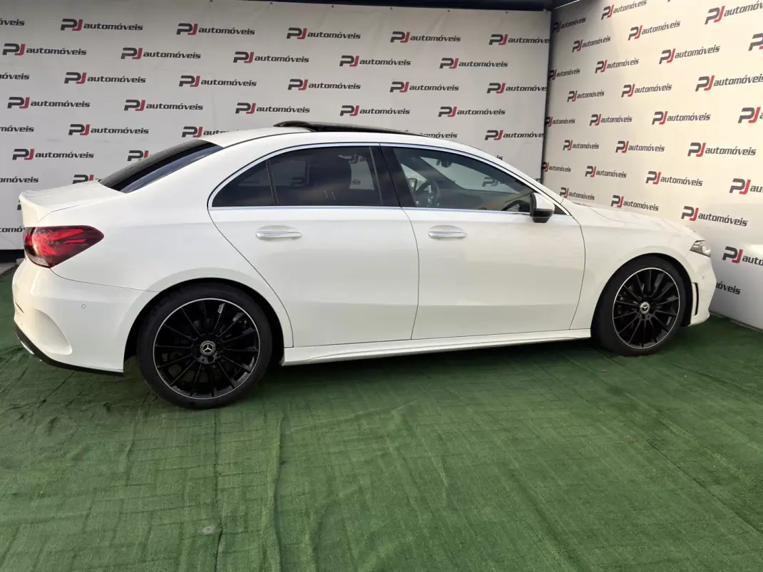 Mercedes-Benz A 180 Limousine 2019 - 23990 EUR, 176827 km - AUTO.MOTO.pt - 176827km - foto 9 de 19