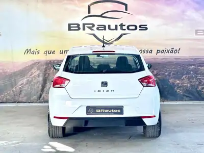 SEAT Ibiza 2020 - 12500 EUR, 116000 km - AUTO.MOTO.pt - 116000km - foto 7 de 14