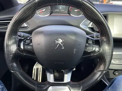 Peugeot 308 SW 2017 - 9990 EUR, 287958 km - AUTO.MOTO.pt - 287958km - foto 21 de 23