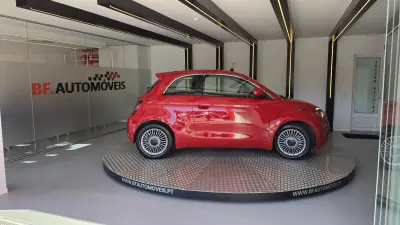 Fiat 500e 2023 - 16500 EUR, 19050 km - 19050km - foto 8 de 54