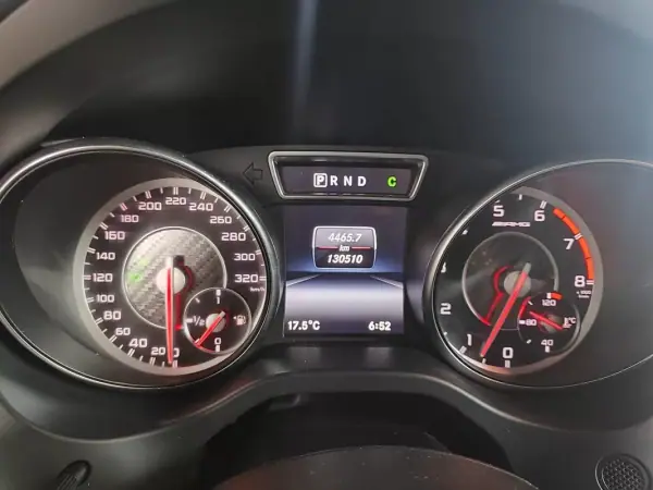 Mercedes-Benz CLA 45 AMG 2014 - 32990 EUR, 130000 km - AUTO.MOTO.pt - 130000km - foto 32 de 40