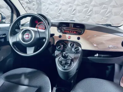 Fiat 500 2015 - 9250 EUR, 126650 km - AUTO.MOTO.pt - 126650km - foto 13 de 26