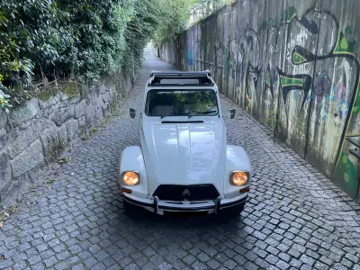 Citroën Dyane 1979 - 7900 EUR, 92000 km - AUTO.MOTO.pt - 92000km - foto 29 de 38