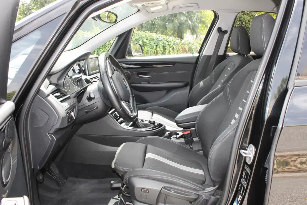 BMW 216 Active Tourer 2017 - 13900 EUR, 169000 km - 169000km - foto 16 de 35