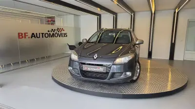 Renault Mégane Sport Tourer 2010 - 6900 EUR, 266834 km - AUTO.MOTO.pt - 266834km - foto 11 de 45