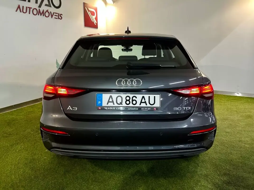 Audi A3 Sportback 2022 - 20950 EUR, 149000 km - AUTO.MOTO.pt - 149000km - foto 17 de 41