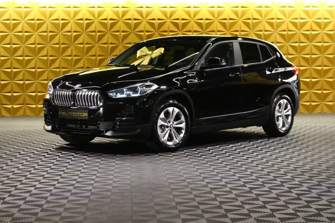 BMW X2 2020 - 24600 EUR, 92516 km - AUTO.MOTO.pt - 92516km - foto 1 de 32