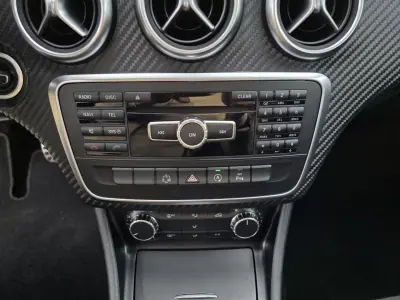 Mercedes-Benz A 180 2015 - 17990 EUR, 137000 km - AUTO.MOTO.pt - 137000km - foto 36 de 36