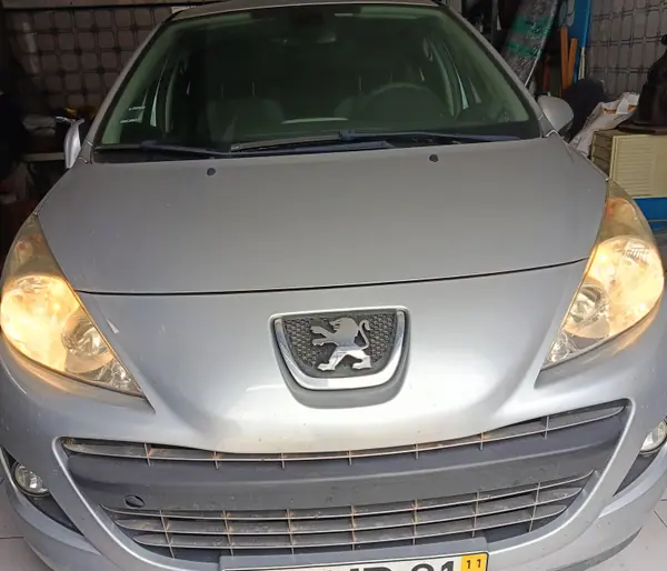 Peugeot 207 1.4 vti 2011 Petrol