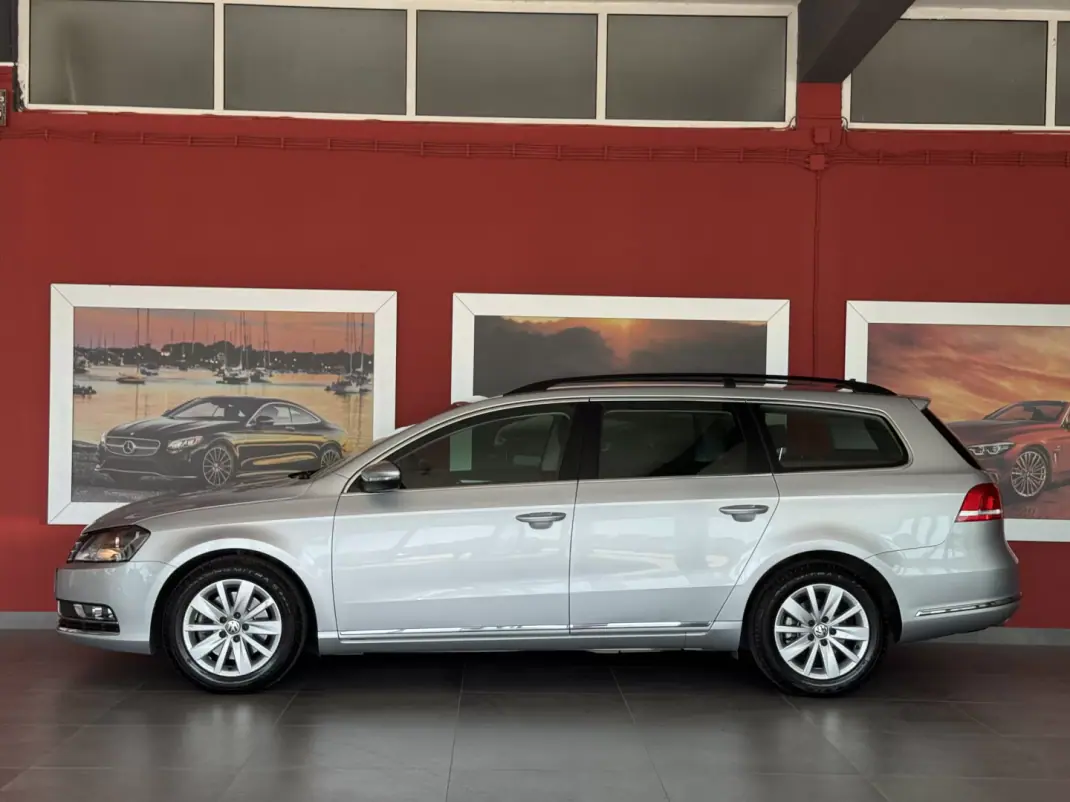 Volkswagen Passat Variant 2011 - 10990 EUR, 112945 km - 112945km - foto 6 de 20
