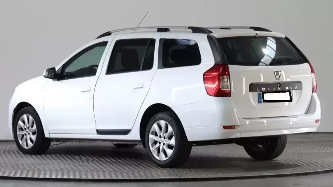 Dacia Logan MCV 2019 - 7650 EUR, 130000 km - AUTO.MOTO.pt - 130000km - foto 31 de 32