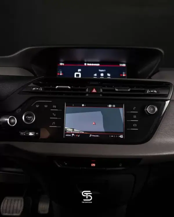 Citroën C4 Spacetourer 2019 - 13950 EUR, 120000 km - AUTO.MOTO.pt - 120000km - foto 15 de 23