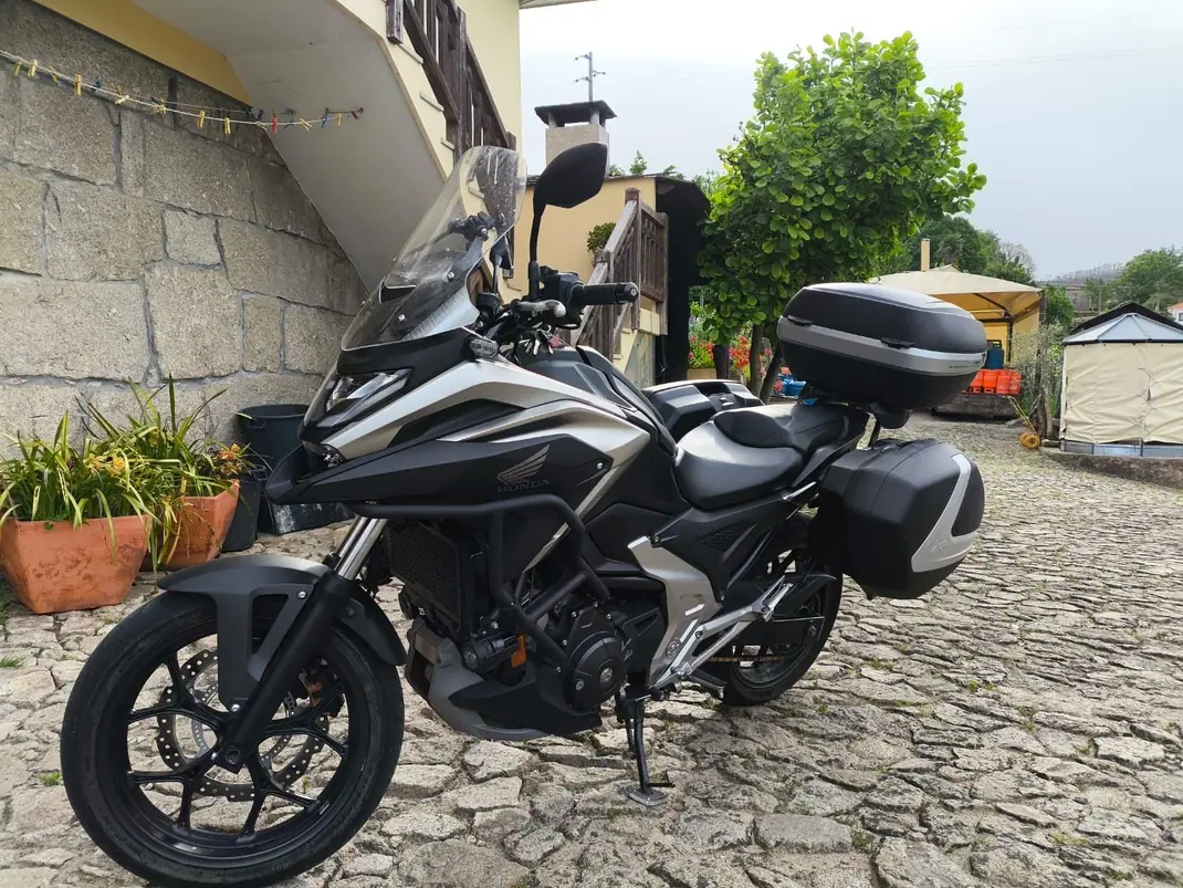 Honda NC750X 2021 - 7499 EUR, 28060 km - 28060km - foto 2 de 7
