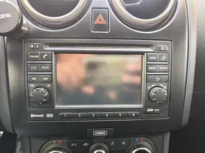 Nissan Qashqai 2013 - 9980 EUR, 197150 km - AUTO.MOTO.pt - 197150km - foto 35 de 40