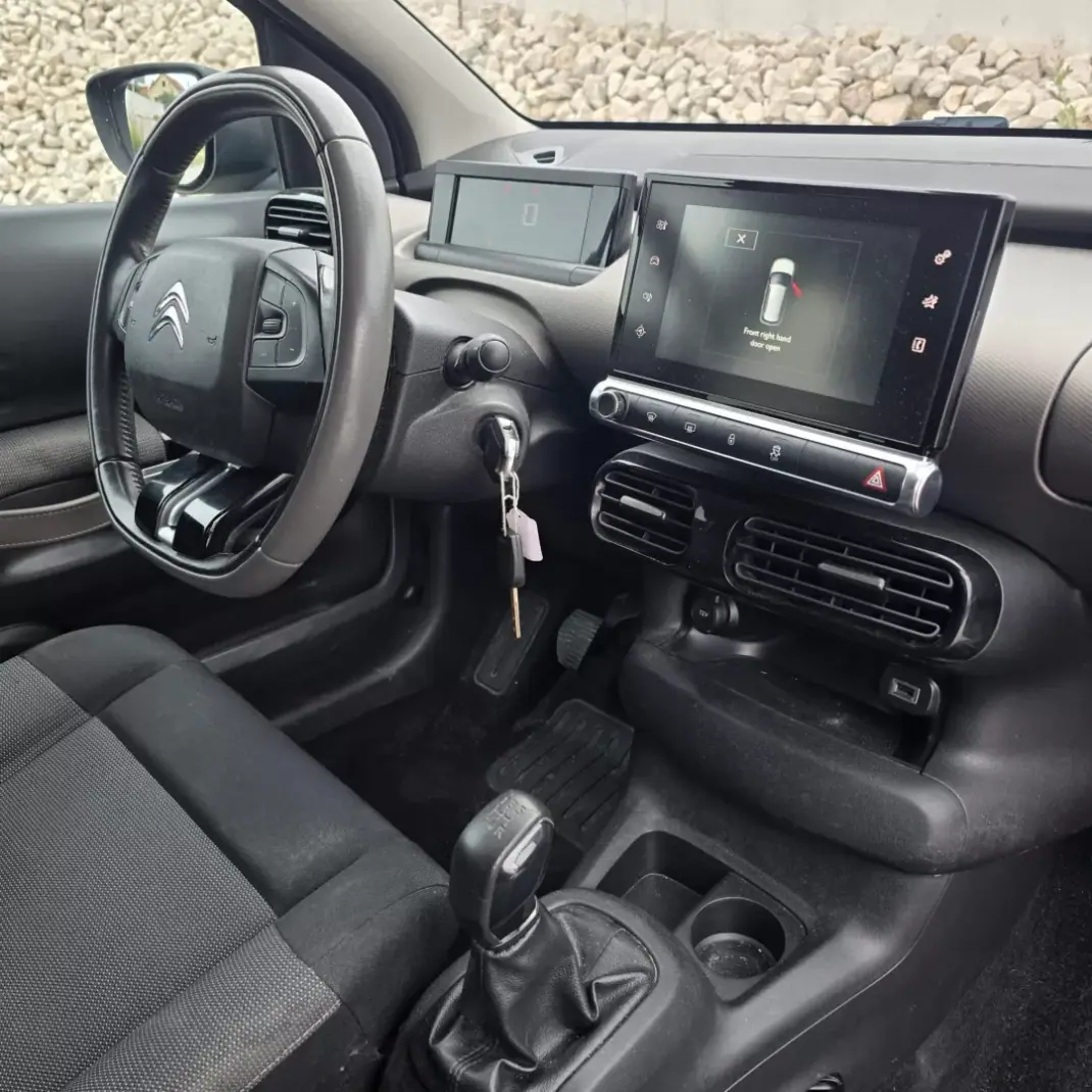 Citroën C4 Cactus 2015 - 8950 EUR, 115928 km - 115928km - foto 17 de 29