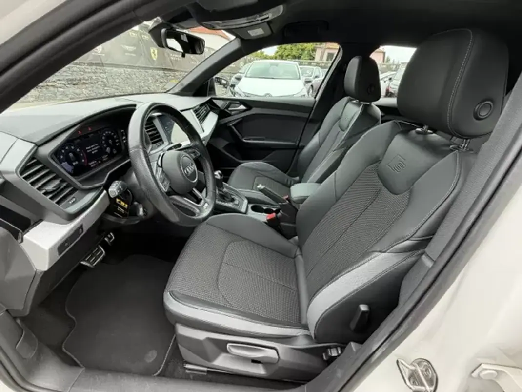 Audi A1 Sportback 2023 - 27900 EUR, 76460 km - 76460km - foto 11 de 12